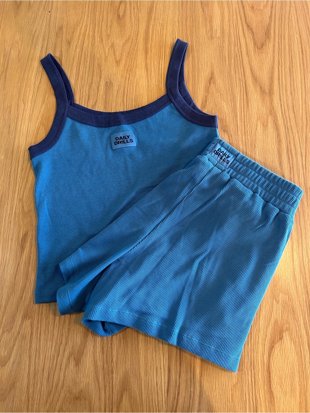 Daily Drills Thermal Resort Shorts & Tank Set - Cabana & Navy Size M/L NWOT